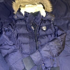 American Eagle Outfitters Dark Blue Puffer Jacket with Fur Hood Women’s